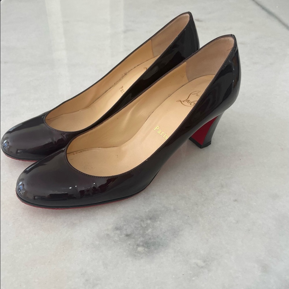 Christian Louboutin Deep Burgundy Round Toe Heels EUC